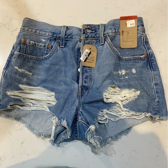 Levi’s 501 light blue denim shorts, size 30, ripped distressed grunge look - Picture 2 of 11